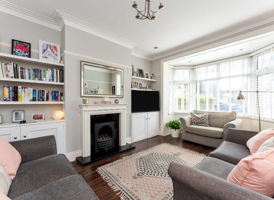 18 Locksley Park, Upper Lisburn Road, Belfast, BT10 0AR