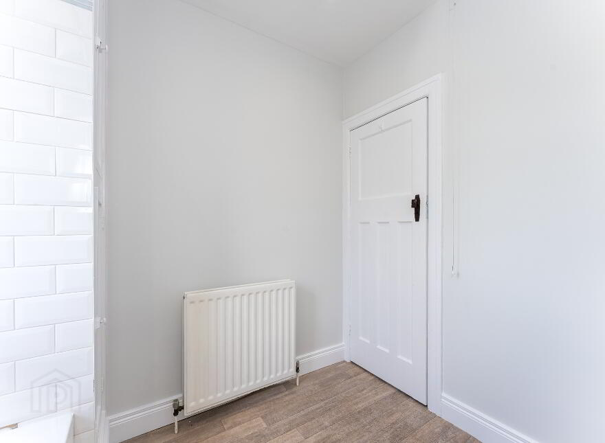 18 Locksley Park, Upper Lisburn Road, Belfast, BT10 0AR