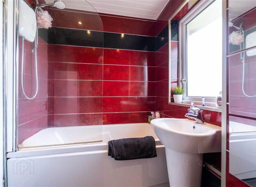 181 Ballyree Drive, Bangor, BT19 7RG
