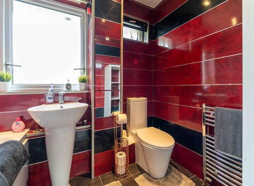 181 Ballyree Drive, Bangor, BT19 7RG