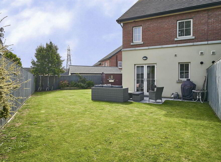 73 Lynn Hall Park, Bangor, BT19 1HZ
