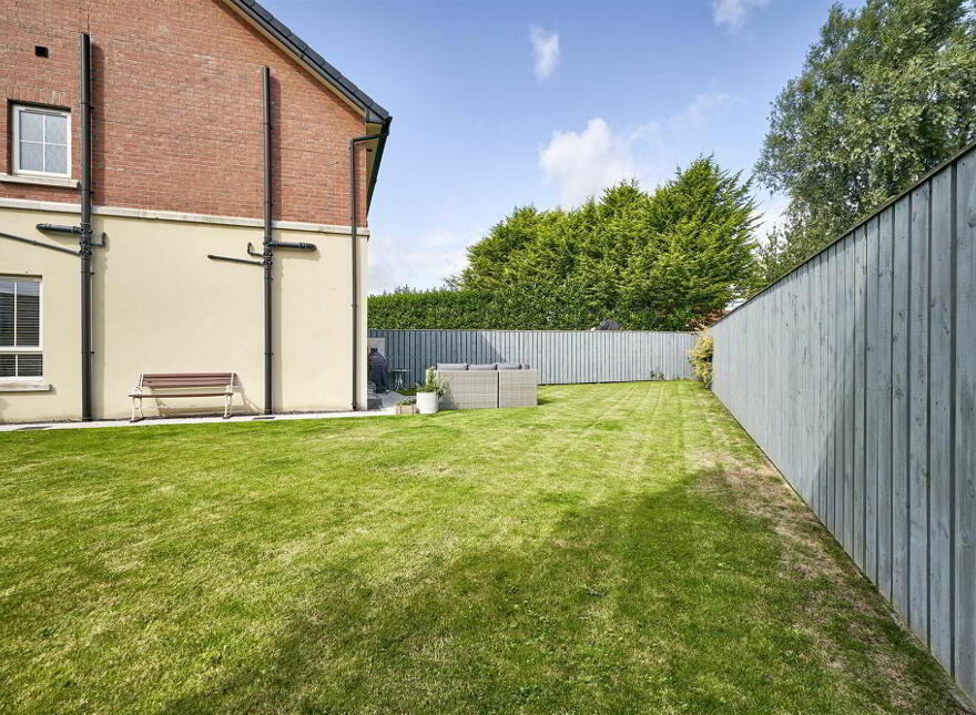 73 Lynn Hall Park, Bangor, BT19 1HZ