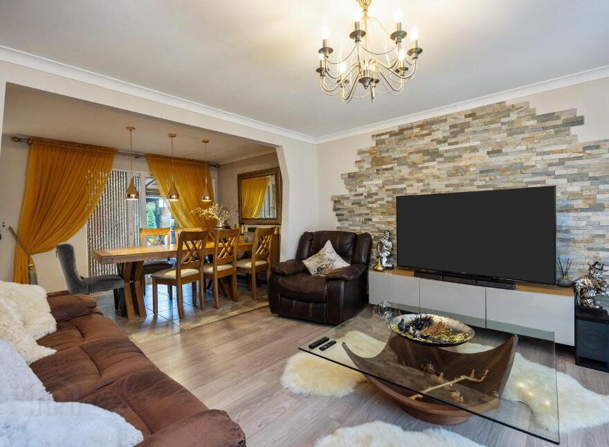 9 Mornington Court, Lisburn, BT28 2WB