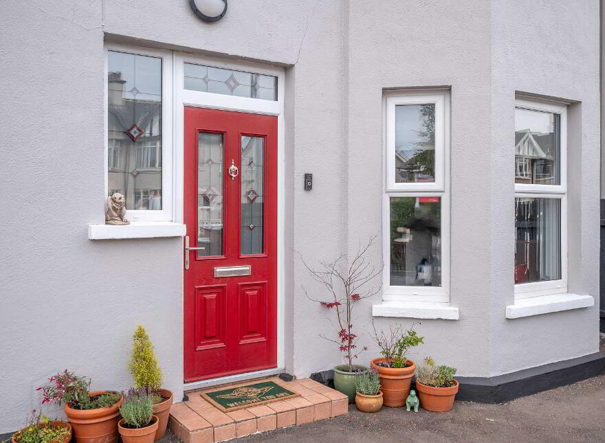 310 Cregagh Road, Belfast, BT6 9EW