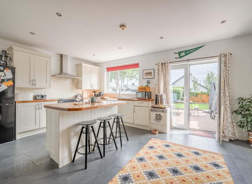 310 Cregagh Road, Belfast, BT6 9EW