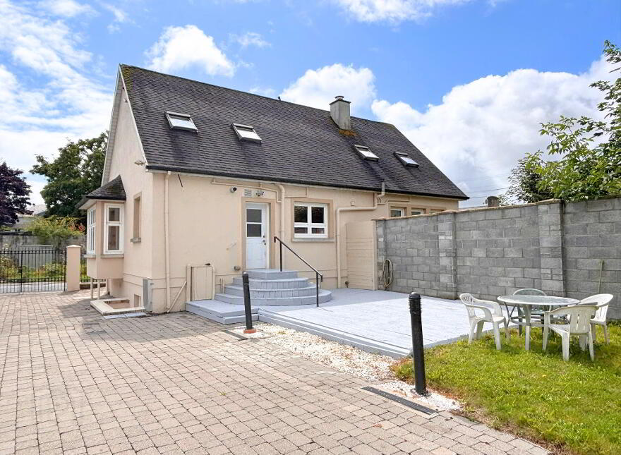 17 Michael St, Kilkenny, R95XVR4