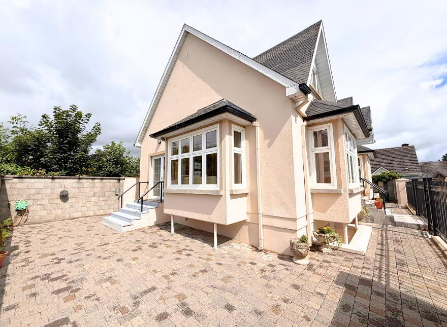 17 Michael St, Kilkenny, R95XVR4