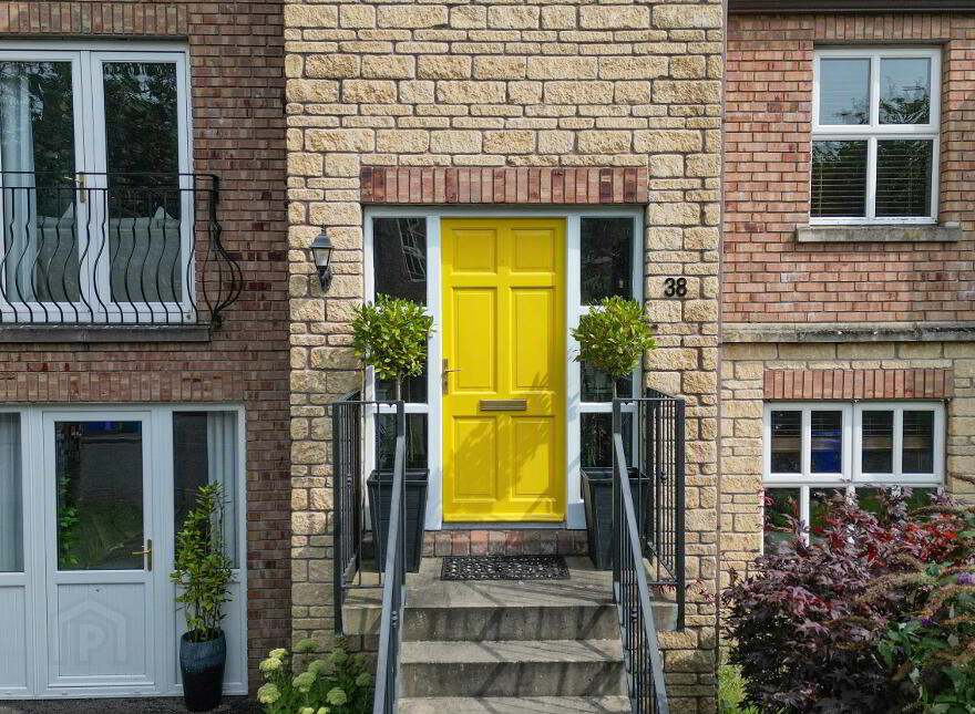 38 Alexandra Park, Antrim, BT41 4RD