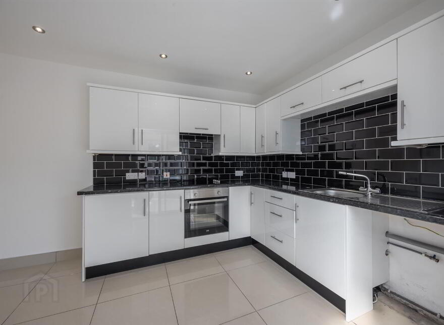 39 Norglen Drive, Belfast, BT11 8DH