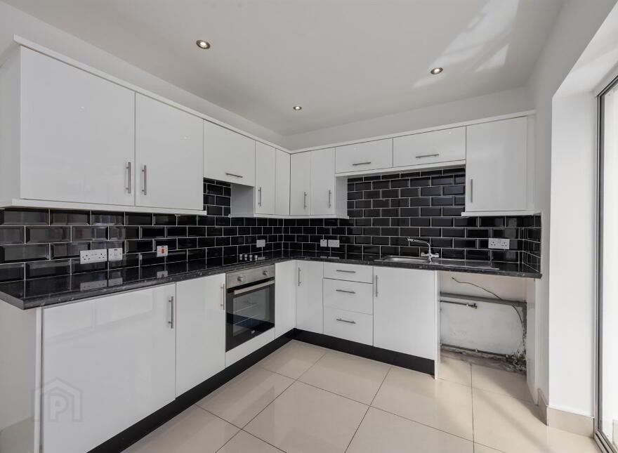 39 Norglen Drive, Belfast, BT11 8DH