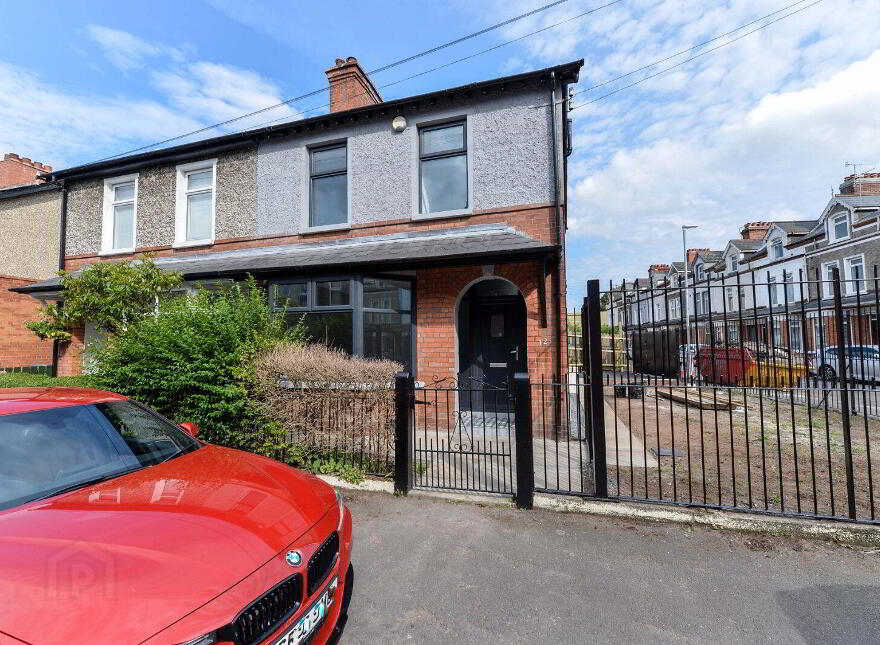 12 Kerrsland Drive, Belfast, BT5 6ER photo