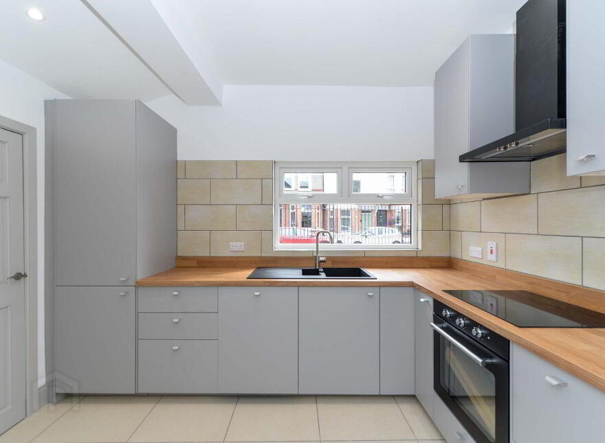 12 Kerrsland Drive, Belfast, BT5 6ER