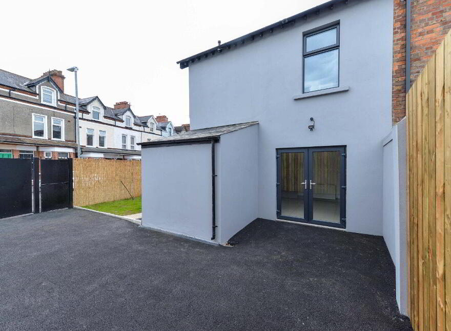 12 Kerrsland Drive, Belfast, BT5 6ER