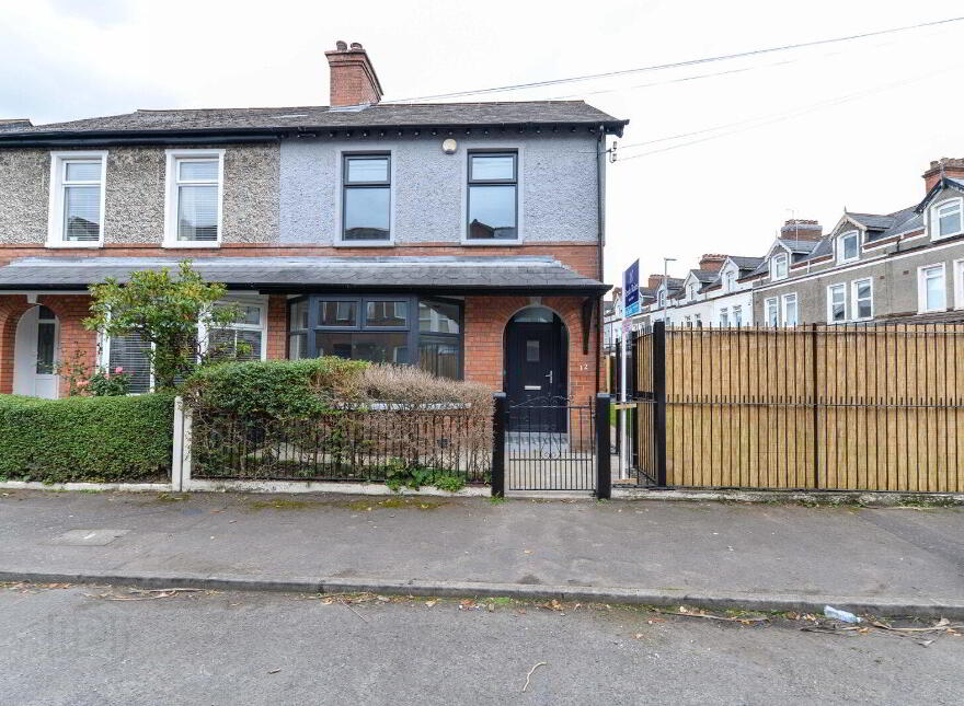 12 Kerrsland Drive, Belfast, BT5 6ER photo