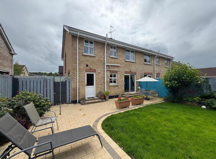 92 Ivy Mead, Altnagelvin, L'Derry, BT47 3WX