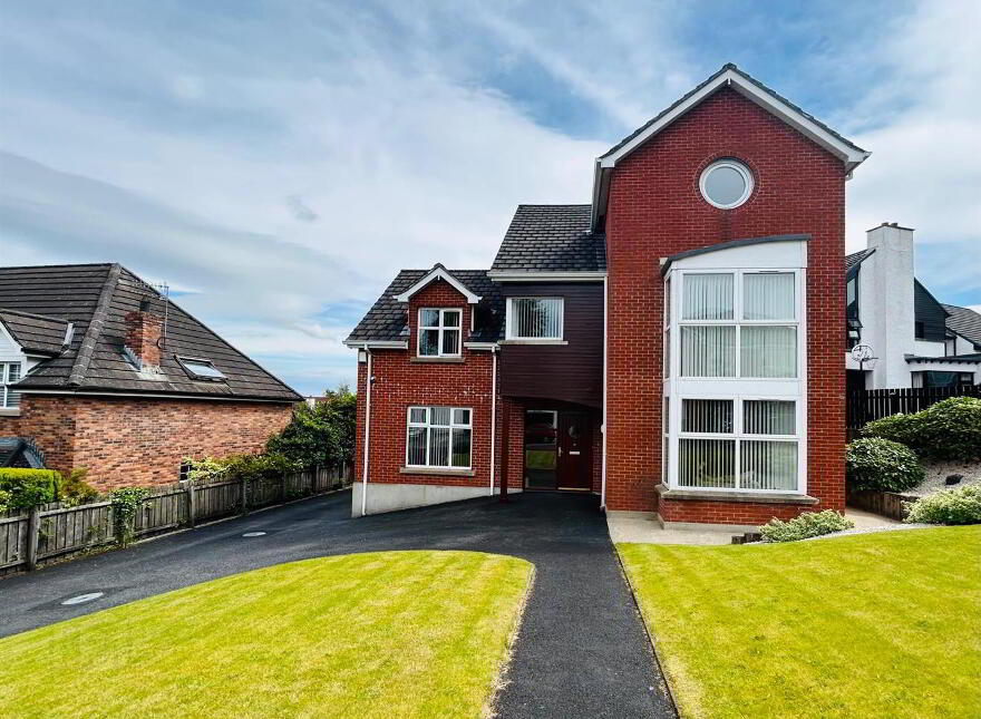 14 Rosswater, Limavady Road, L'Derry, BT47 6YR
