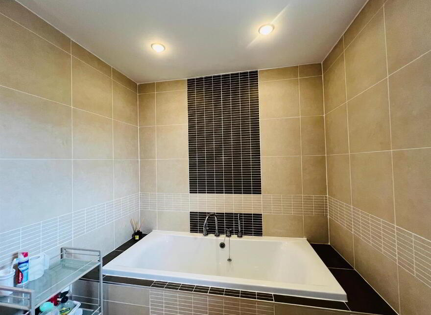 14 Rosswater, Limavady Road, L'Derry, BT47 6YR