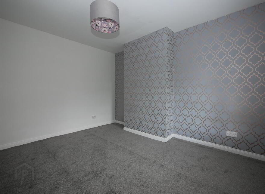 7 Castledillon Road, Belvoir Park, Belfast, BT8 7BH