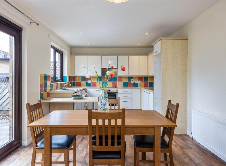 60 Laurelgrove Dale, Ballymaconaghy Road, Belfast, BT8 6ZF