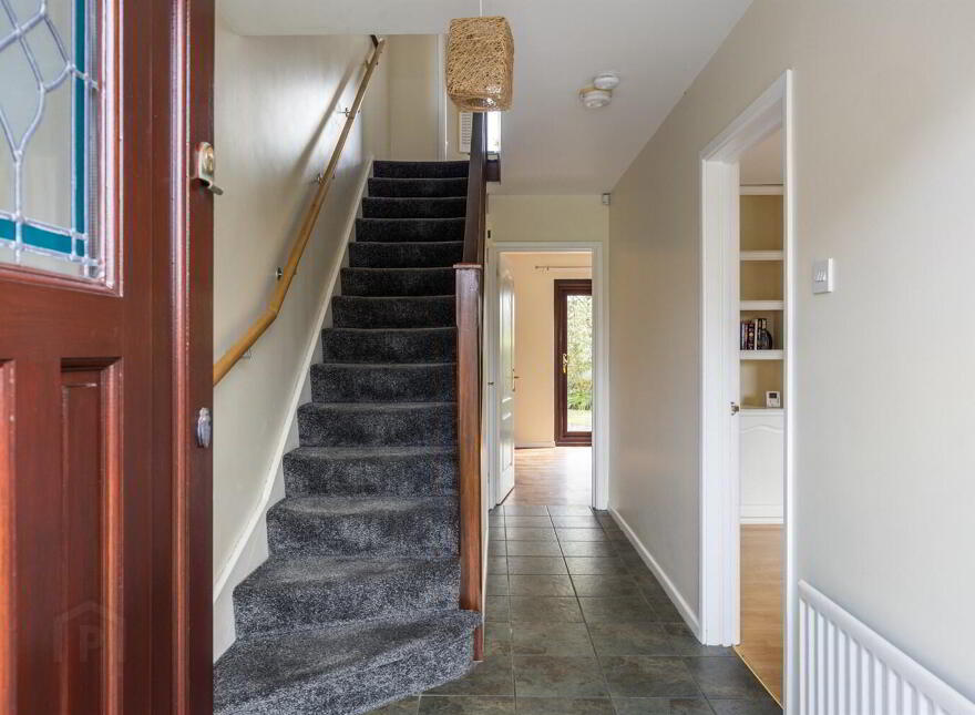 60 Laurelgrove Dale, Ballymaconaghy Road, Belfast, BT8 6ZF