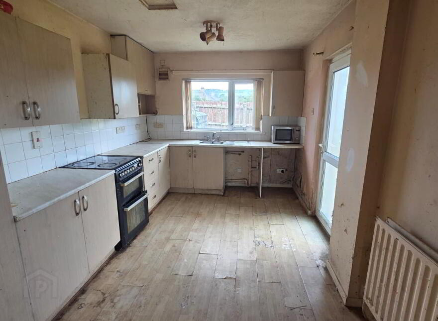 72 Nettlehill Road, Lisburn, BT28 3HE