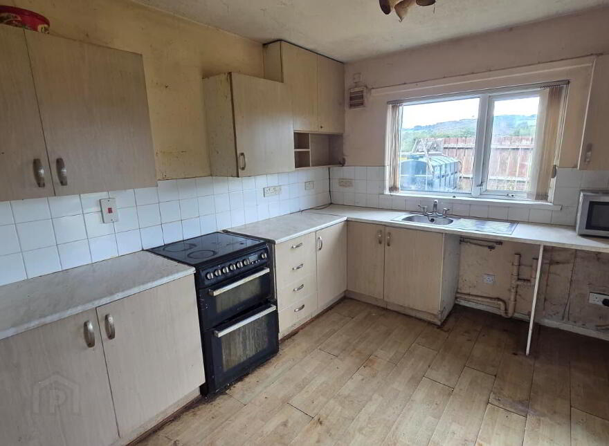 72 Nettlehill Road, Lisburn, BT28 3HE