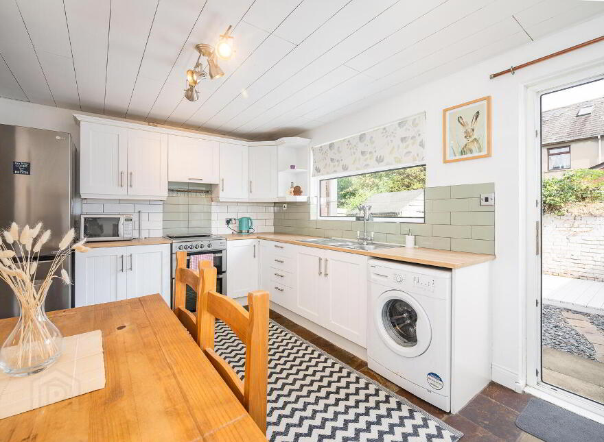 31 Devon Parade, Belfast, BT4 1LT