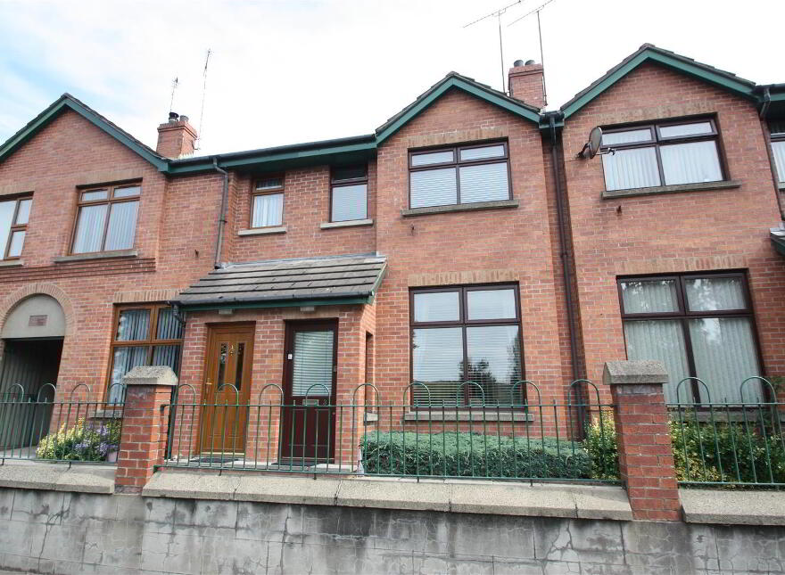 3 Red Row, Ballynahinch, BT24 8BQ photo