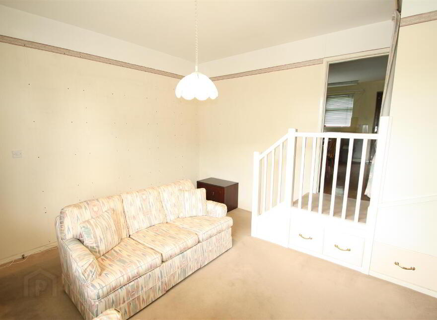 3 Red Row, Ballynahinch, BT24 8BQ