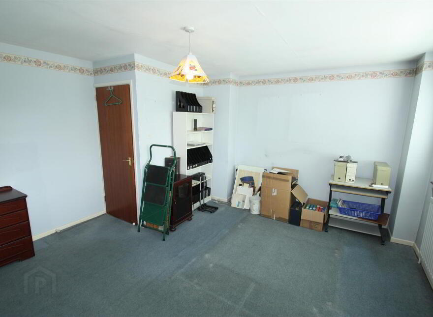 3 Red Row, Ballynahinch, BT24 8BQ