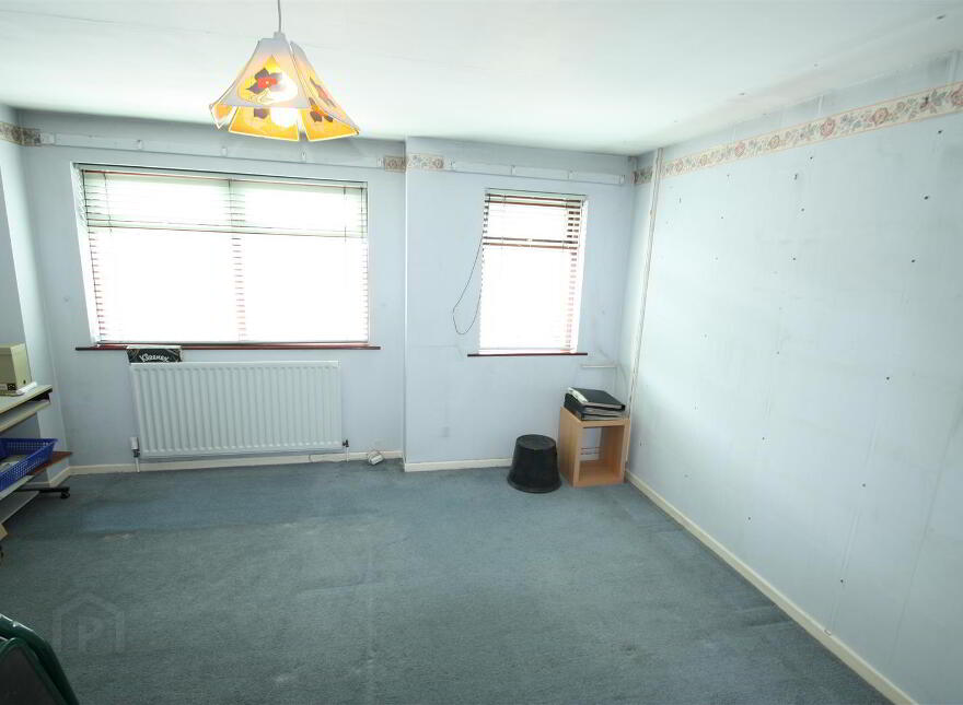 3 Red Row, Ballynahinch, BT24 8BQ