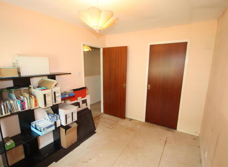 3 Red Row, Ballynahinch, BT24 8BQ
