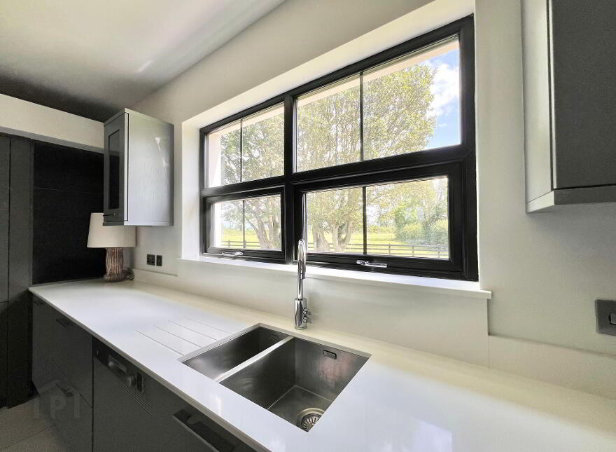 66a Shore Road, Toomebridge, BT41 3NW