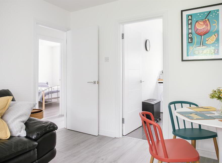 3 Ardenlee Court, Belfast, BT6 8QE