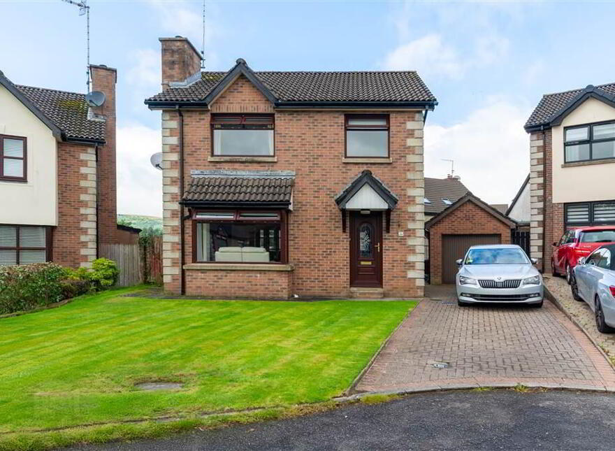 30 Dunmurry Lodge, Blacks Road, Belfast, BT10 0GR photo