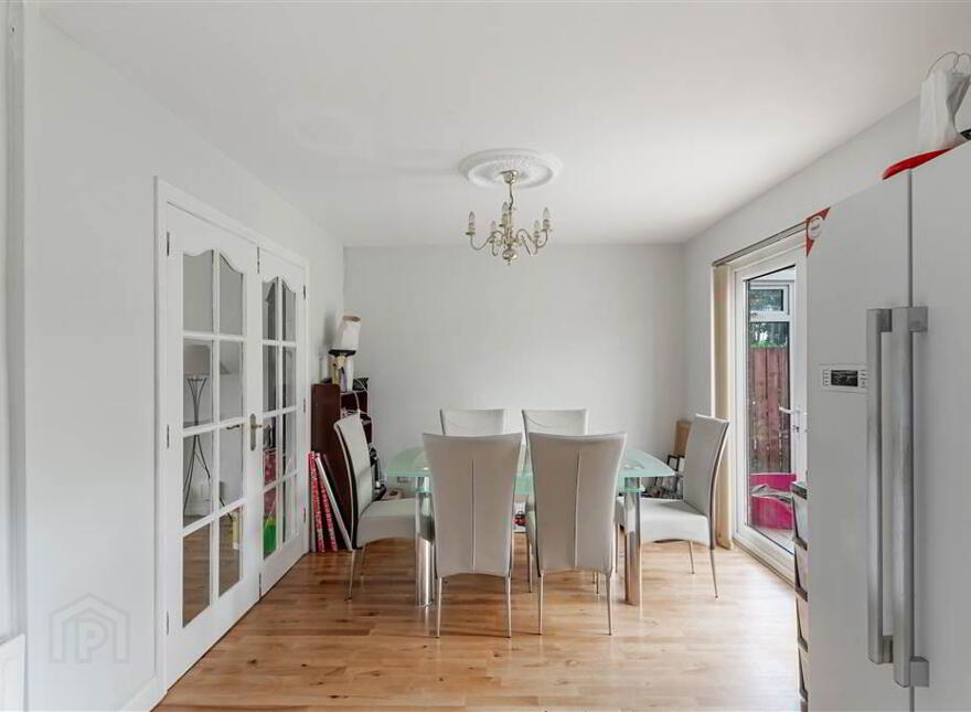 30 Dunmurry Lodge, Blacks Road, Belfast, BT10 0GR