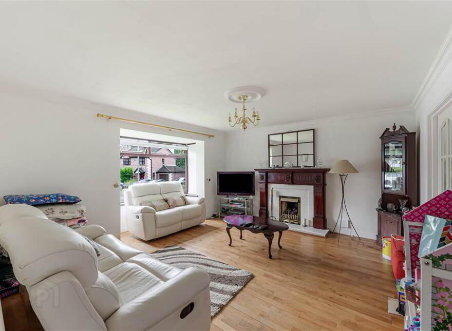 30 Dunmurry Lodge, Blacks Road, Belfast, BT10 0GR