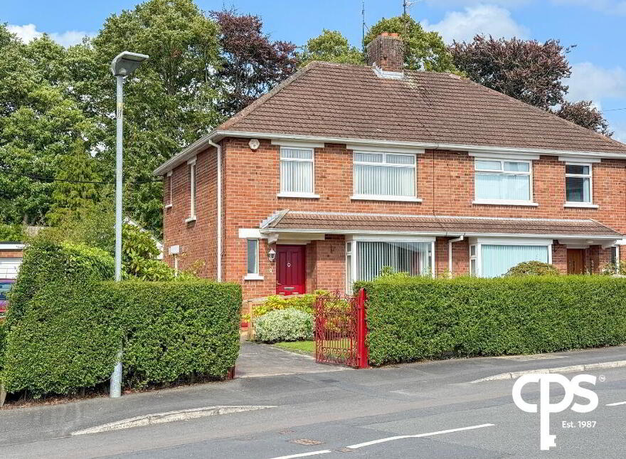 9 Kingsway Drive, Portadown, BT62 3DU photo
