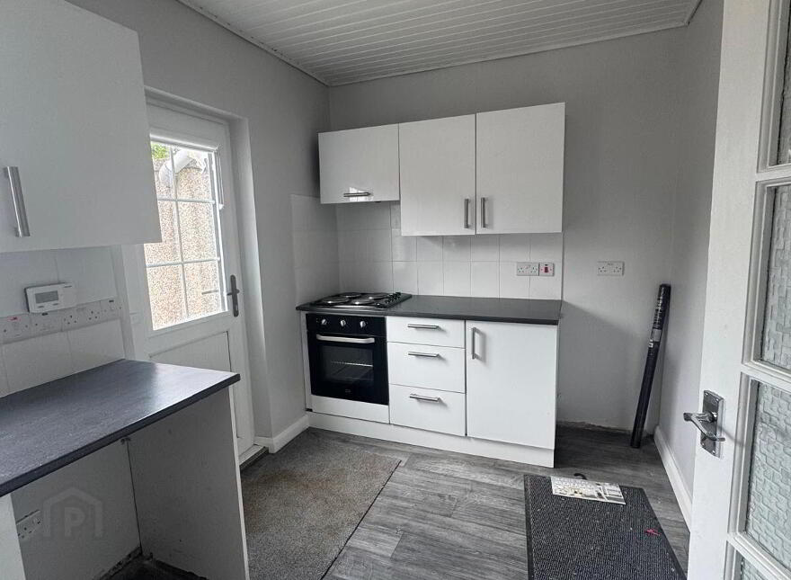 36 Sallagh Park North, Larne, BT40 1NX