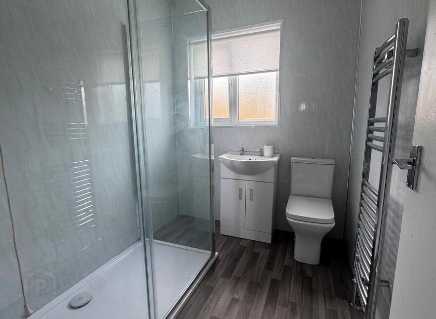 36 Sallagh Park North, Larne, BT40 1NX