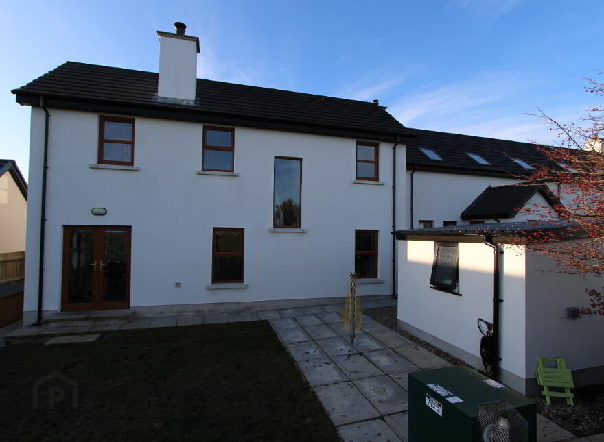 26 Lisnavale, Council Road, Kilkeel, BT34 4FS
