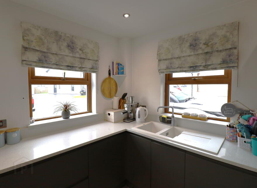 26 Lisnavale, Council Road, Kilkeel, BT34 4FS