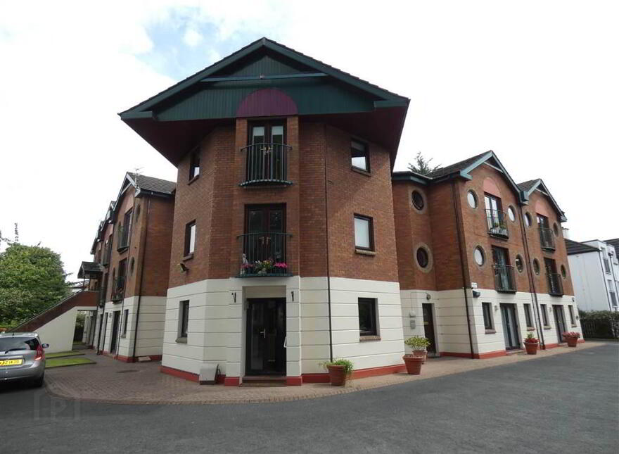 Apt 15 The Hollies, 109 North Road, Belfast, BT5 5NF photo