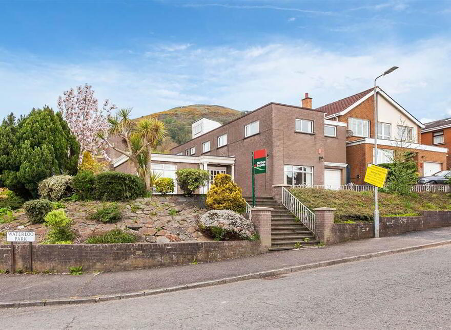 39 Waterloo Park, Belfast, BT15 5HU