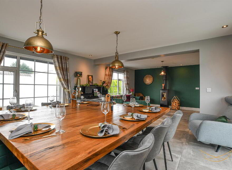696 Doagh Road, Newtownabbey, BT36 4TP