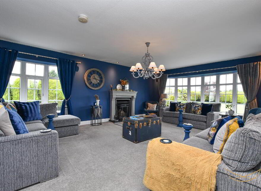 696 Doagh Road, Newtownabbey, BT36 4TP