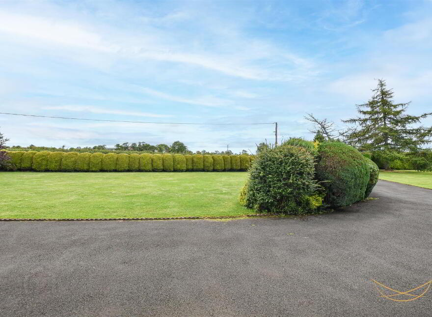 696 Doagh Road, Newtownabbey, BT36 4TP