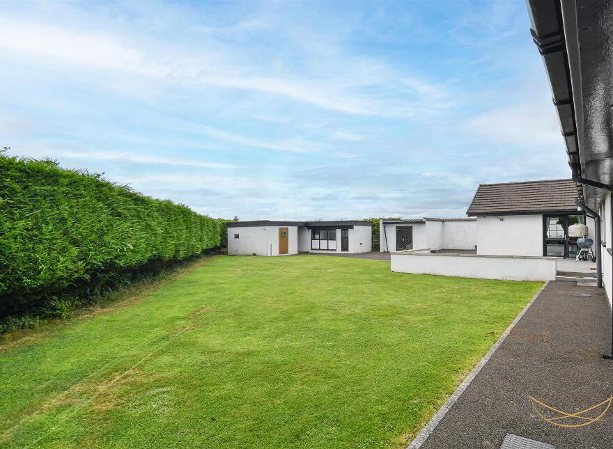696 Doagh Road, Newtownabbey, BT36 4TP