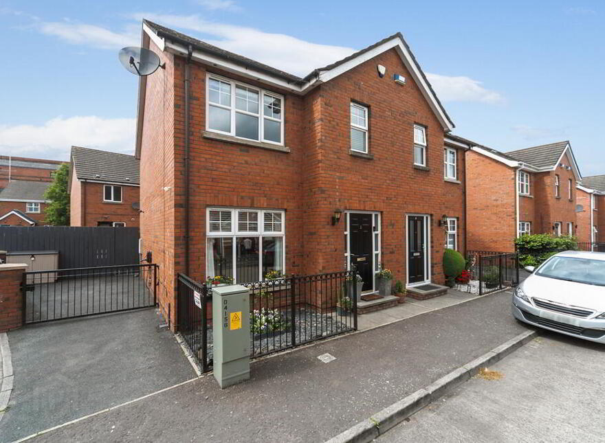 2 Ribble Street, Belfast, BT4 1HW photo