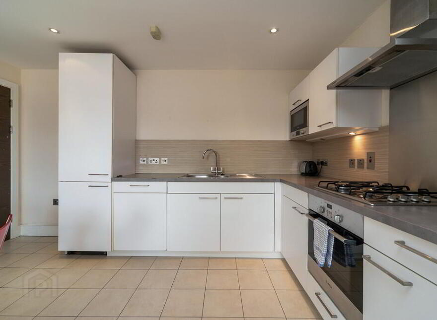 32 Custom House Residence, 2 Ulster Street, Belfast, BT1 3ES